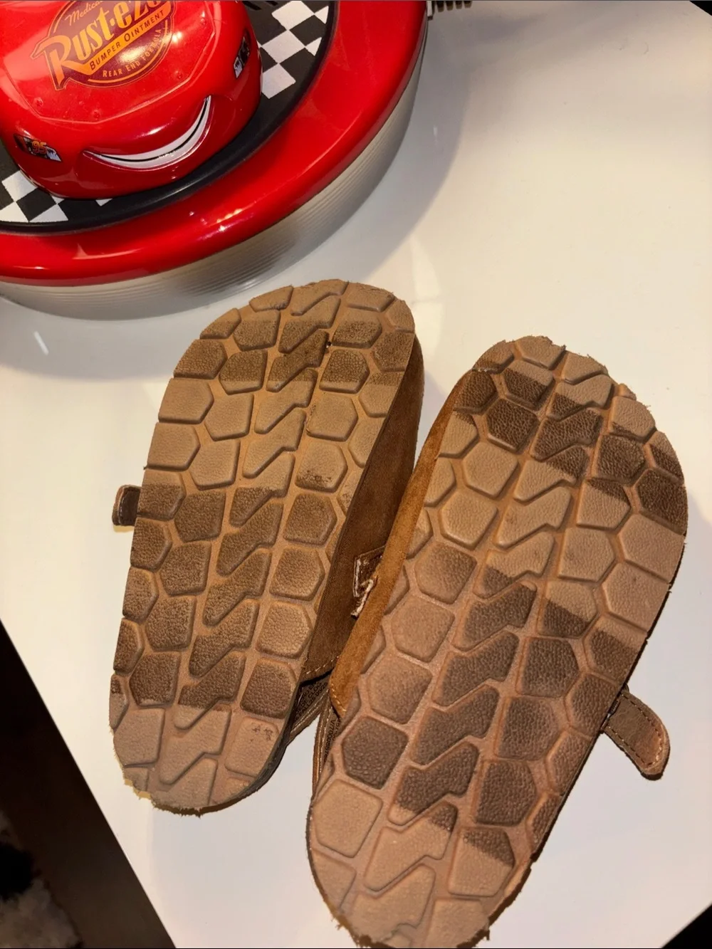 GAP Toddler Brown Suede clogs/birkenstocks/slides